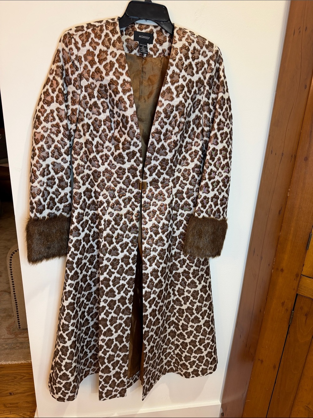 Ashro Brown and Cream Leopard Print Blazer/Duster Coat with Faux Fur Cuffs, 6